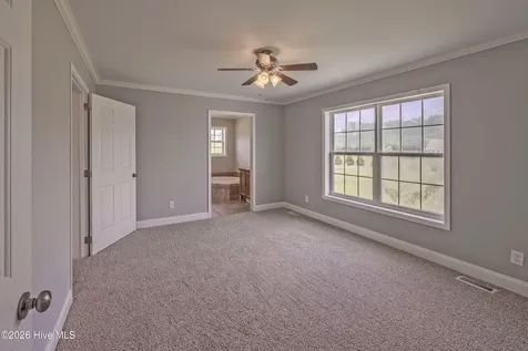 1327 Old Chinquapin Road Beulaville NC 28518