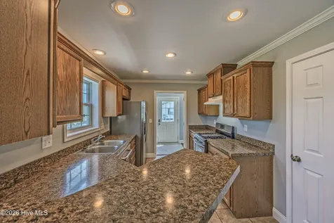 1327 Old Chinquapin Road Beulaville NC 28518