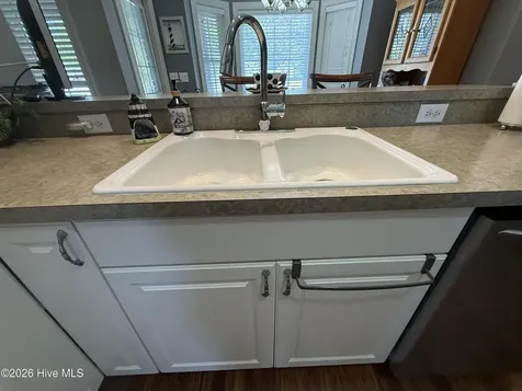 109 Brisbayne Circle La Grange NC 28551