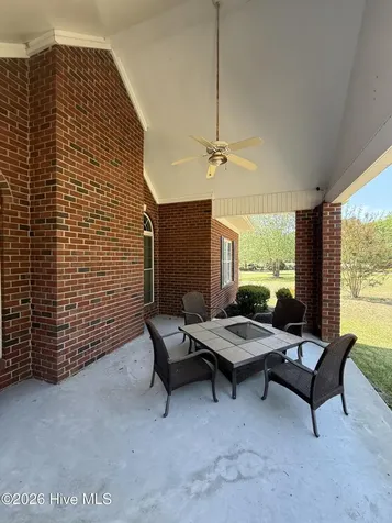 109 Brisbayne Circle La Grange NC 28551