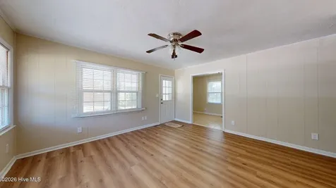 1240 W Michigan Avenue Southern Pines NC 28387