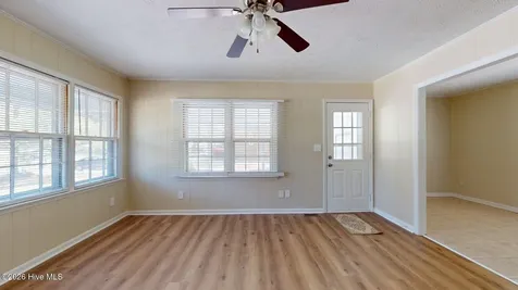 1240 W Michigan Avenue Southern Pines NC 28387