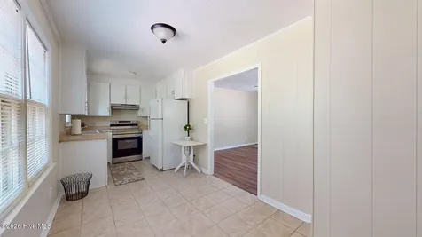 1240 W Michigan Avenue Southern Pines NC 28387