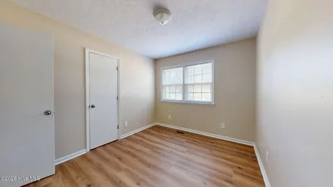 1240 W Michigan Avenue Southern Pines NC 28387