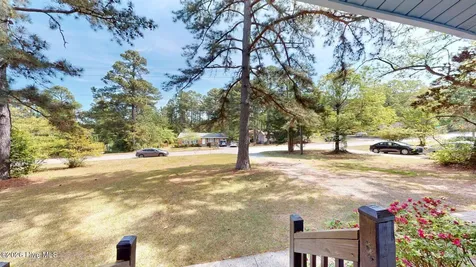 1240 W Michigan Avenue Southern Pines NC 28387