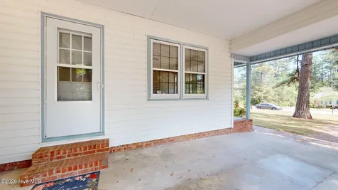 1240 W Michigan Avenue Southern Pines NC 28387