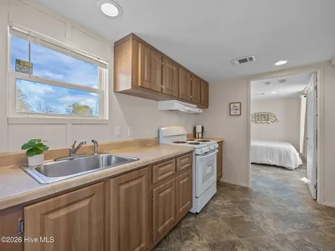99 Dundee Trail Holly Ridge NC 28445