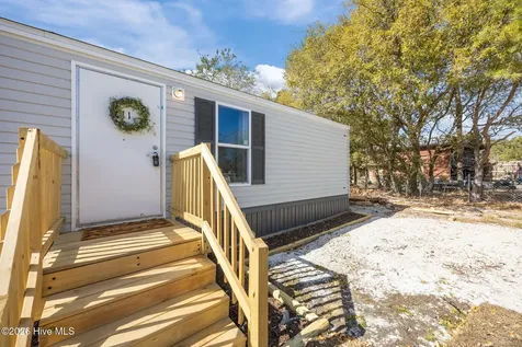 99 Dundee Trail Holly Ridge NC 28445