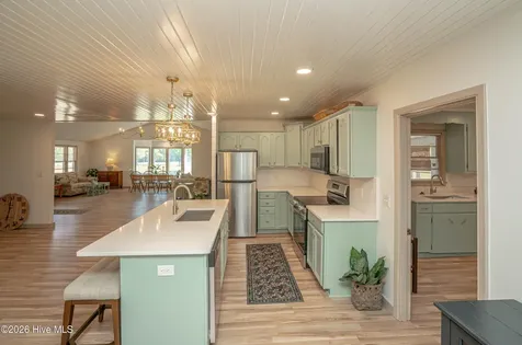 5685 Watts Road SW Ocean Isle Beach NC 28469