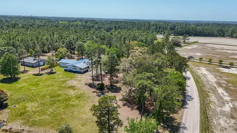 5685 Watts Road SW Ocean Isle Beach NC 28469