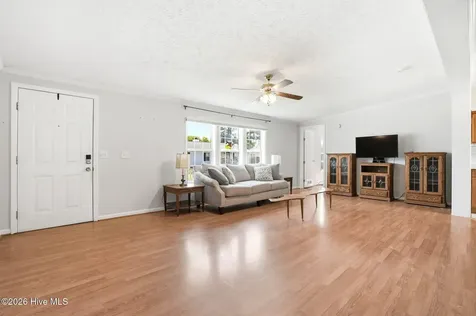 424 Capeside Drive Wilmington NC 28412