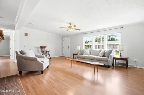 424 Capeside Drive Wilmington NC 28412
