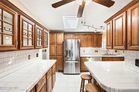424 Capeside Drive Wilmington NC 28412