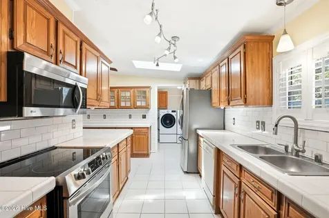 424 Capeside Drive Wilmington NC 28412