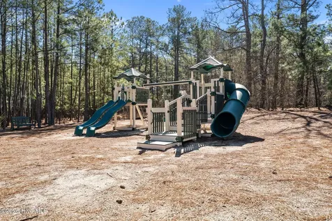 55 Walkabout Drive Aberdeen NC 28315