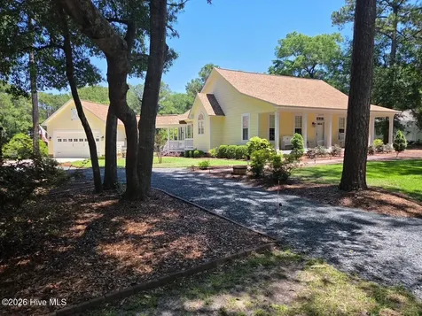3089 Channel Drive SE Bolivia NC 28422