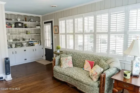 202 Pine Street Whiteville NC 28472