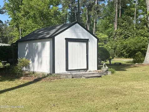 202 Pine Street Whiteville NC 28472
