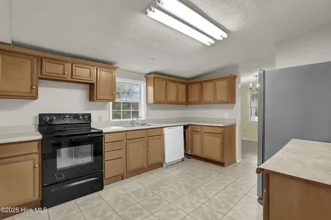 250 Bream Street Holly Ridge NC 28445