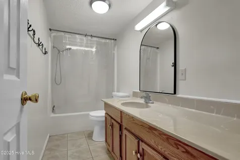 250 Bream Street Holly Ridge NC 28445