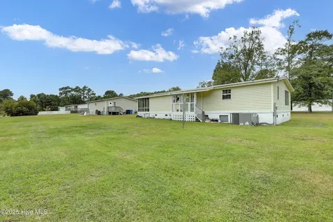 250 Bream Street Holly Ridge NC 28445