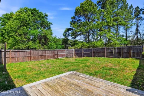 111 Skipping Stone Lane Jacksonville NC 28546