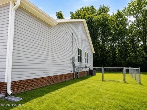 77 Oakley Drive Princeton NC 27569