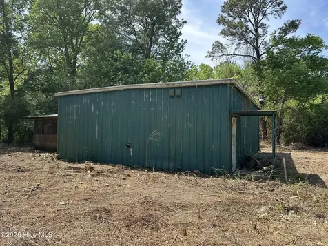 17600 Old Lumberton Road Laurinburg NC 28352