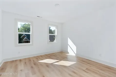 1106 Tree Canopy Way Wilmington NC 28403