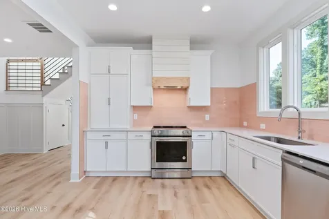 1106 Tree Canopy Way Wilmington NC 28403