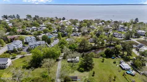 401 Neuse Street Oriental NC 28571