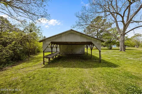 401 Neuse Street Oriental NC 28571