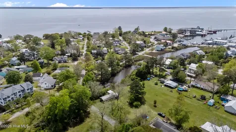 401 Neuse Street Oriental NC 28571