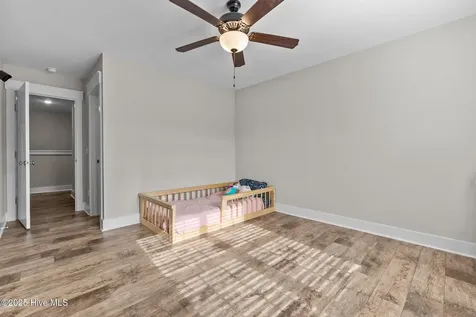 217 Thistleberry Drive Aberdeen NC 28315