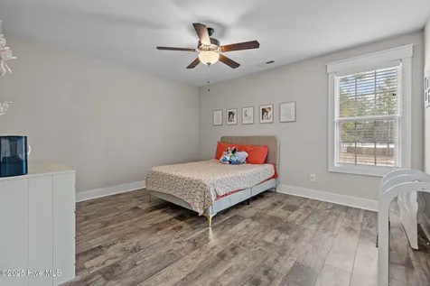 217 Thistleberry Drive Aberdeen NC 28315