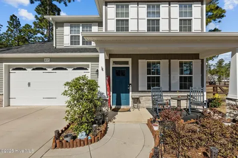 217 Thistleberry Drive Aberdeen NC 28315