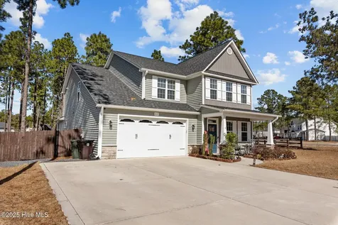 217 Thistleberry Drive Aberdeen NC 28315