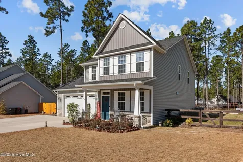 217 Thistleberry Drive Aberdeen NC 28315