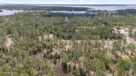 69 Royal Shoal Lane Vandemere NC 28587