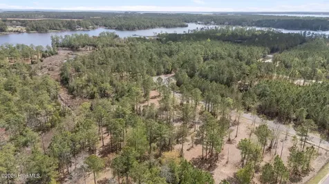 69 Royal Shoal Lane Vandemere NC 28587