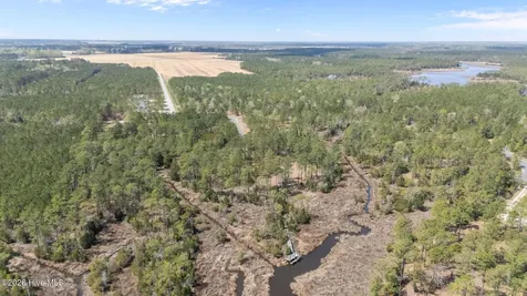 95 Royal Shoal Lane Vandemere NC 28587