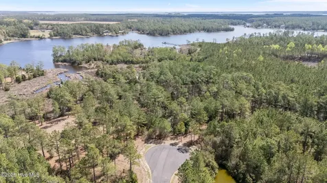 95 Royal Shoal Lane Vandemere NC 28587