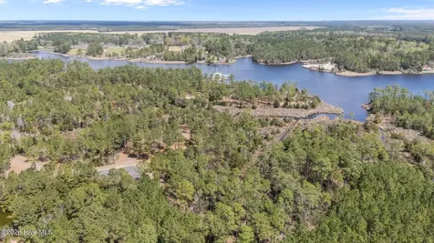 95 Royal Shoal Lane Vandemere NC 28587