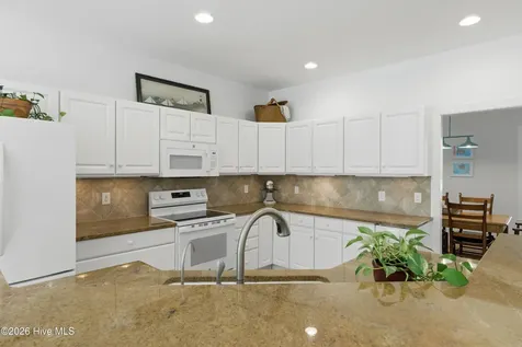 3543 Beaver Creek Drive SE Southport NC 28461