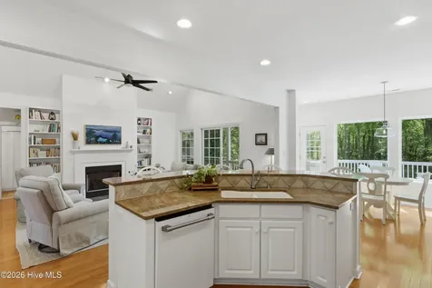3543 Beaver Creek Drive SE Southport NC 28461