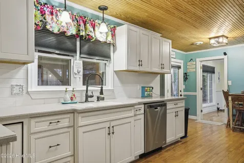 732 County Line Road Roseboro NC 28382