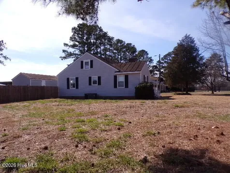 5930 Wall Road Ayden NC 28513