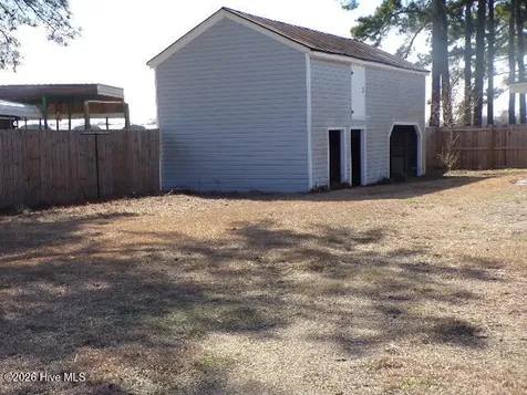 5930 Wall Road Ayden NC 28513