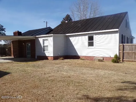 5930 Wall Road Ayden NC 28513