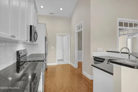 35 Scotlands Court Hampstead NC 28443